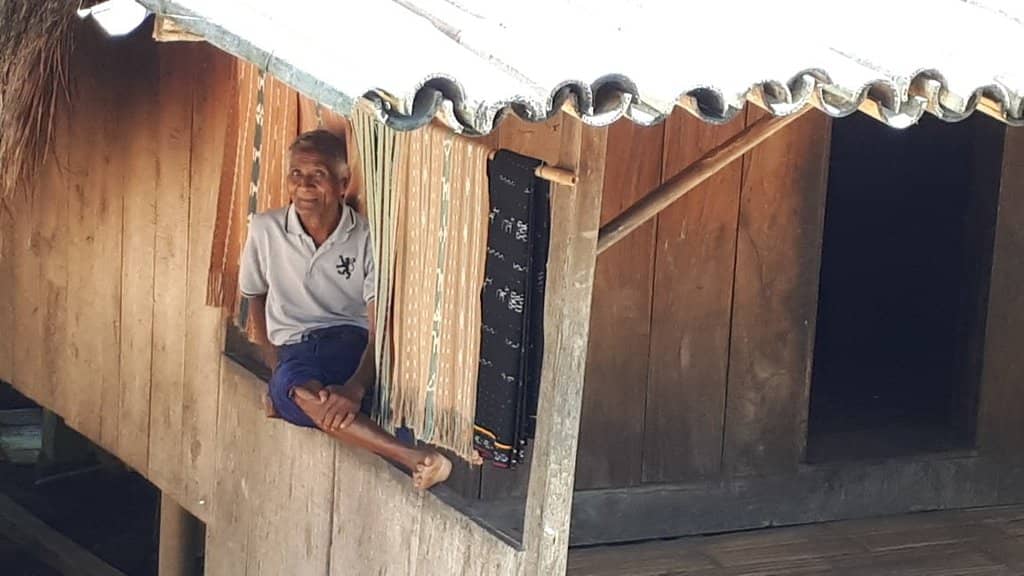 Traditional Sarong Weaving