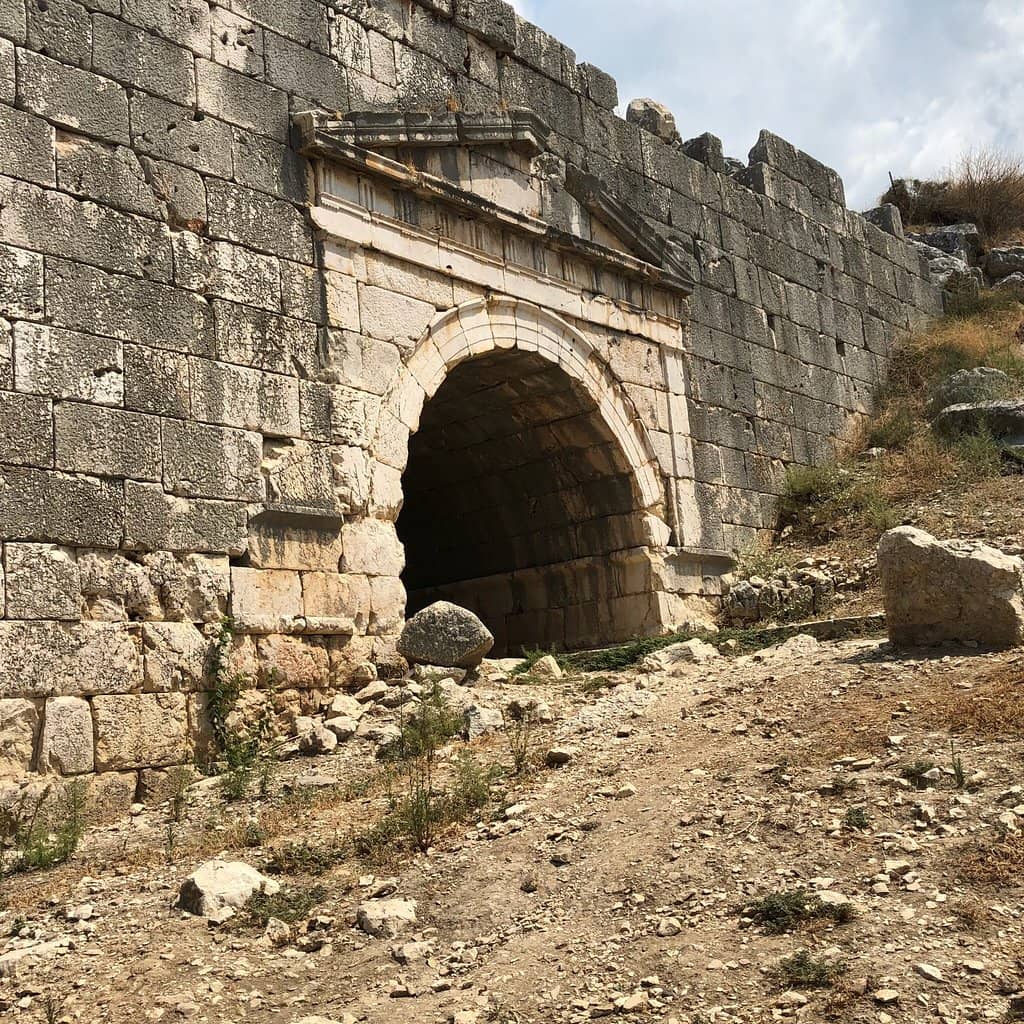 Amphitheater Arches
