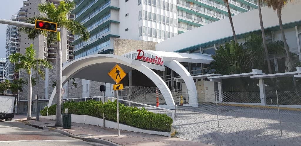 Beachfront Access
