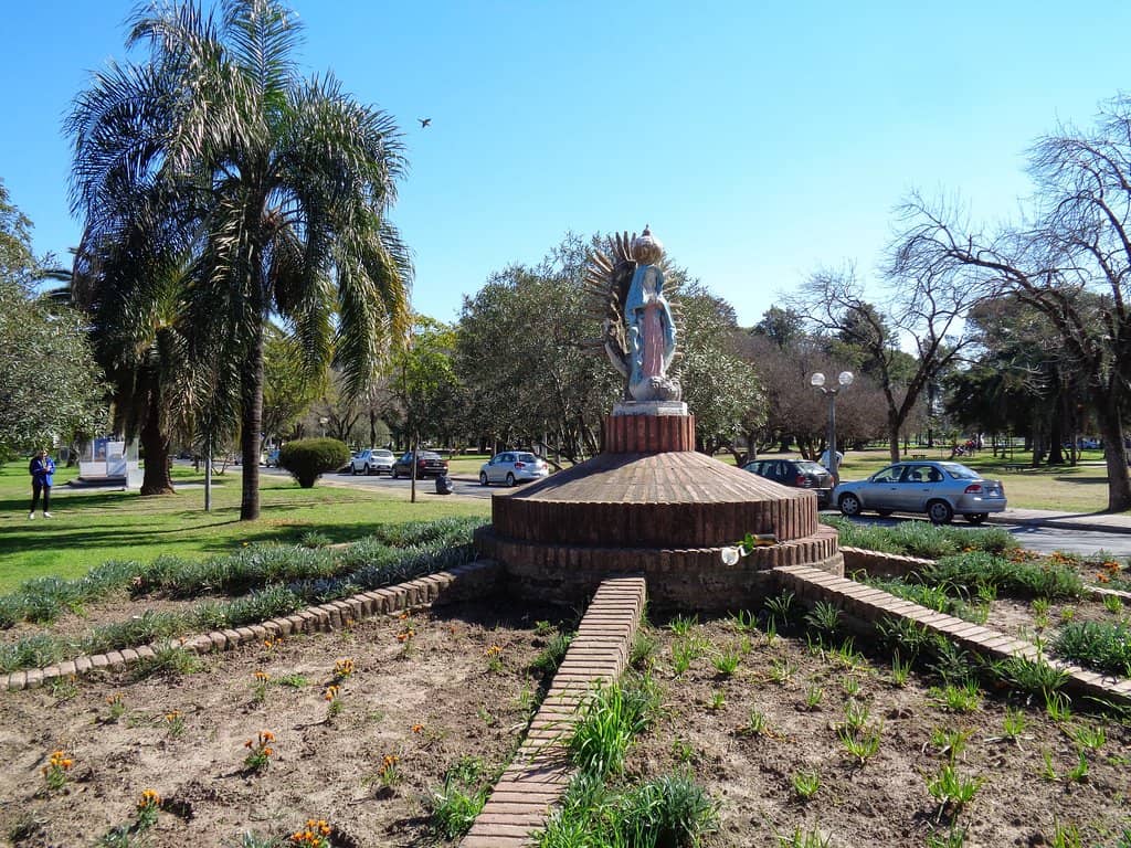 Sculptures and Fountains