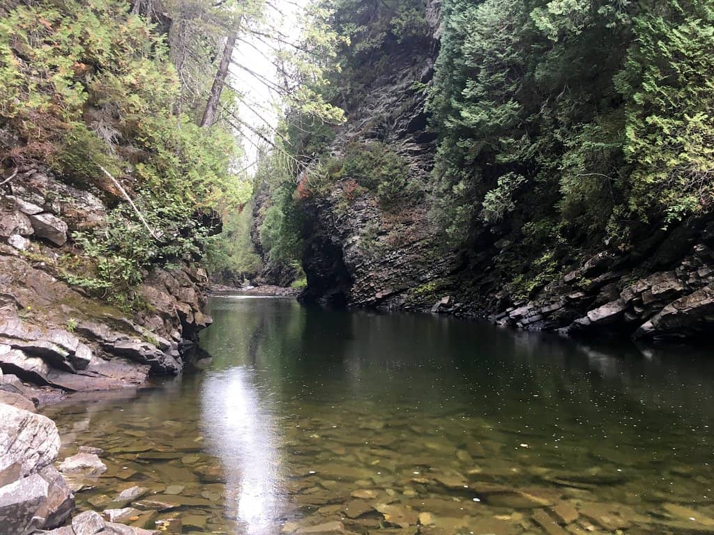 The 300 Steps Descent