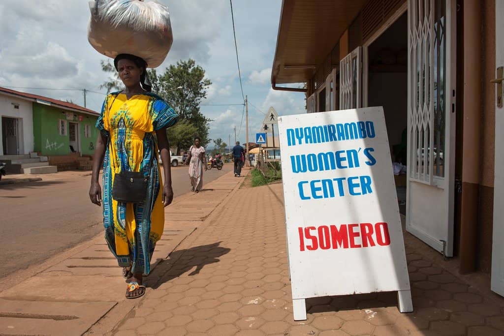 Art Gallery & Craft Shop