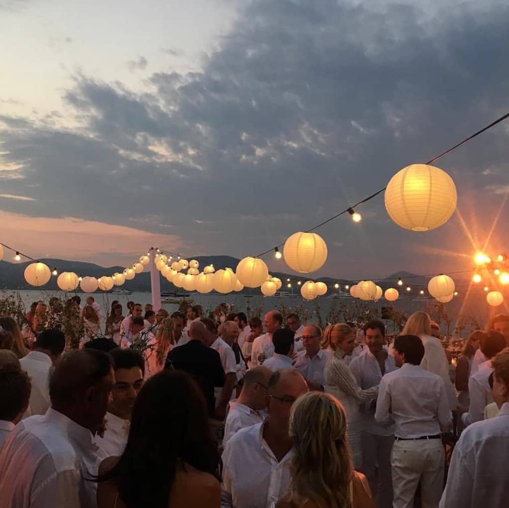 Family-Friendly Beach Club