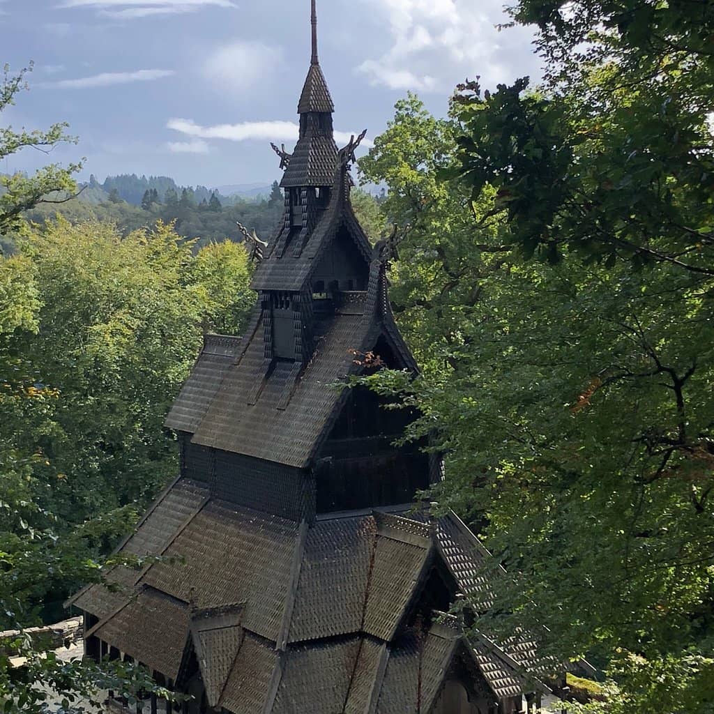 Scenic Hillside Location