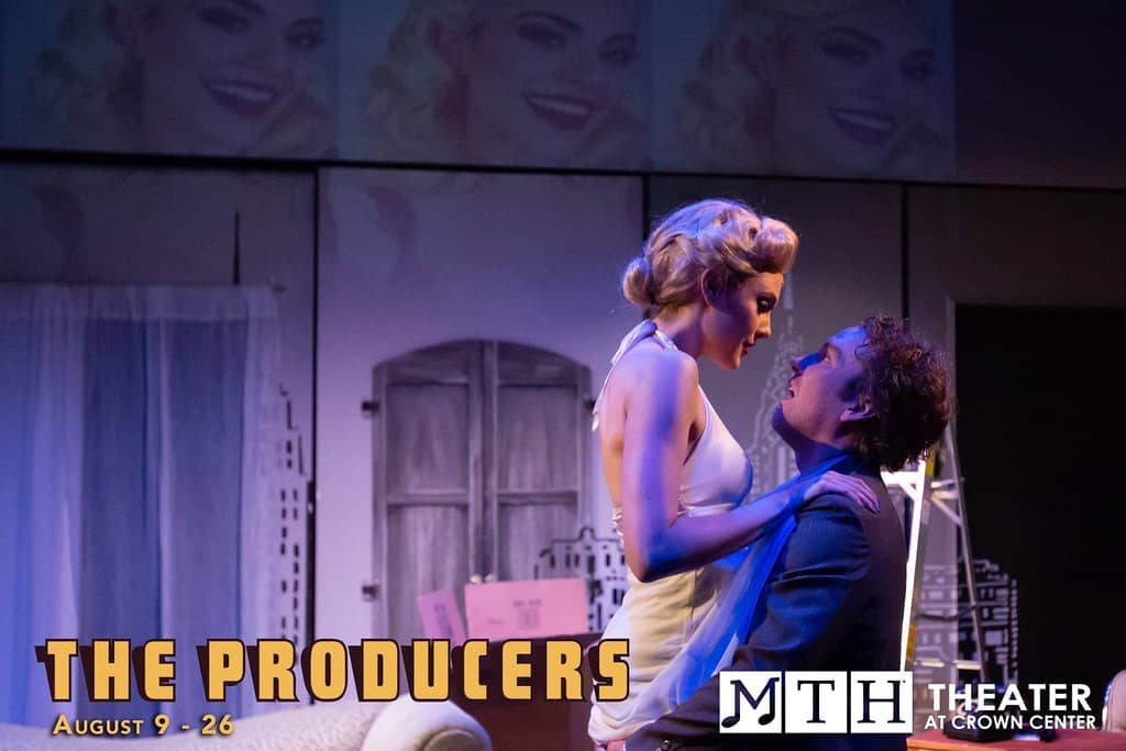 "Hello, I am your Aunt"