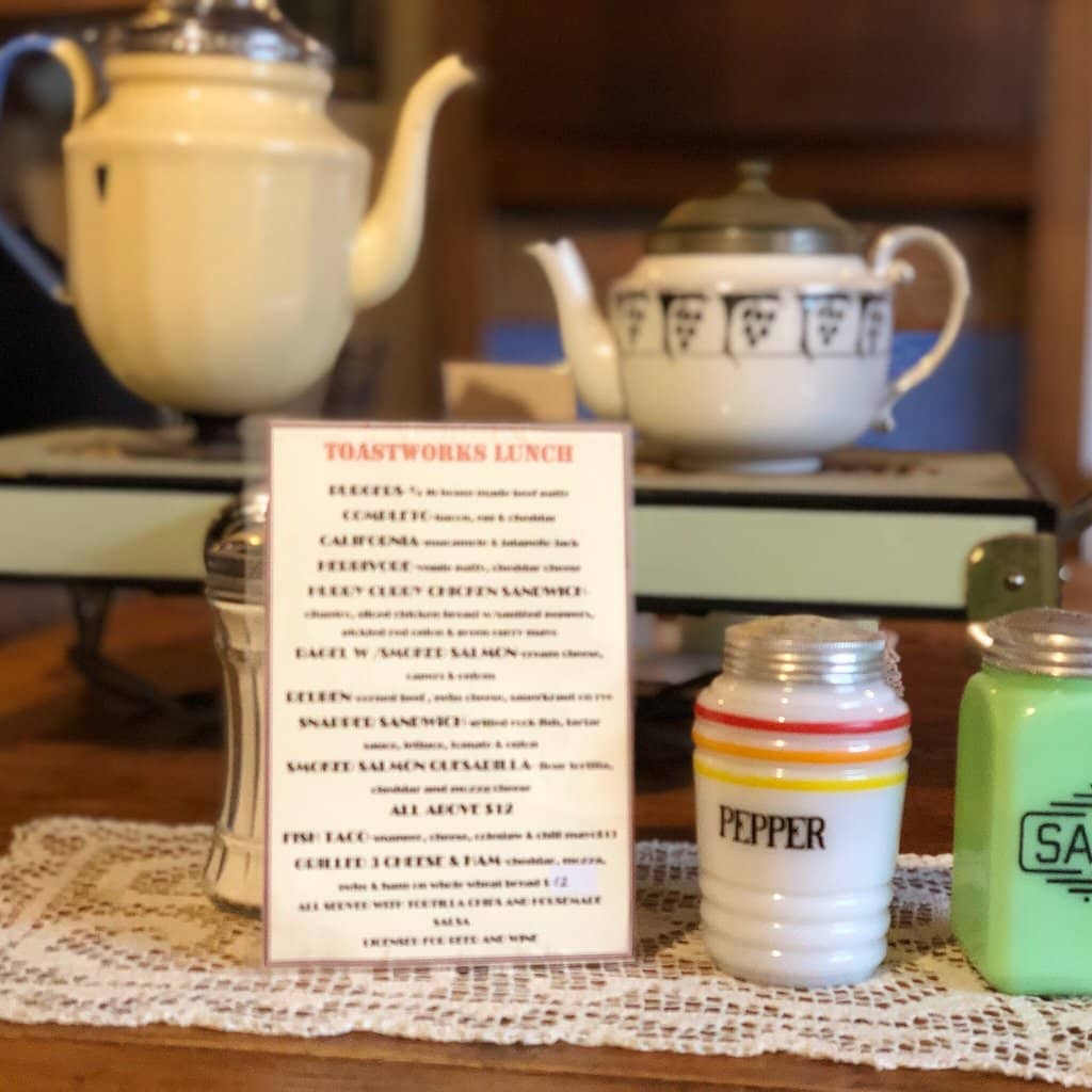 Salmon Run Spectacle