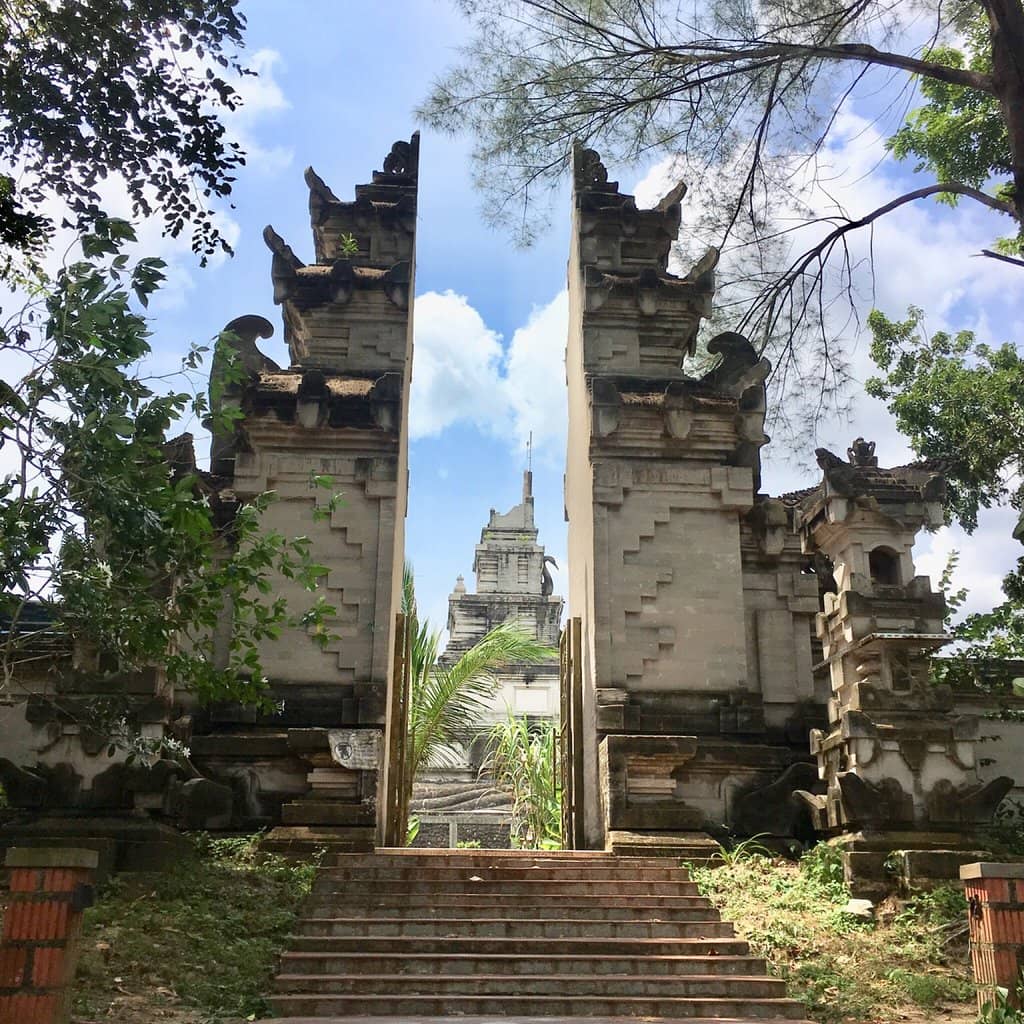 Vertical photo