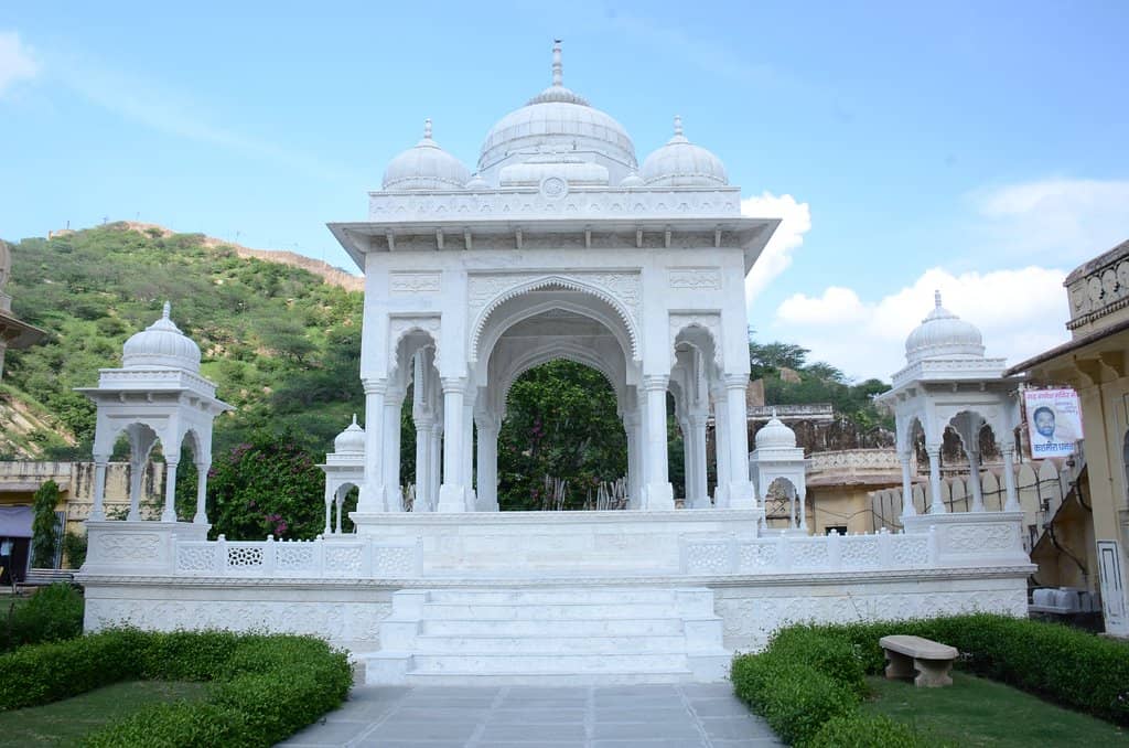 Intricate Royal Cenotaphs