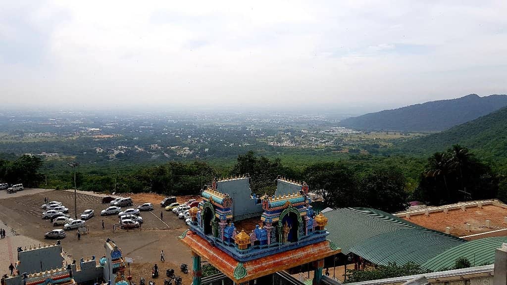 Panoramic Valley Views