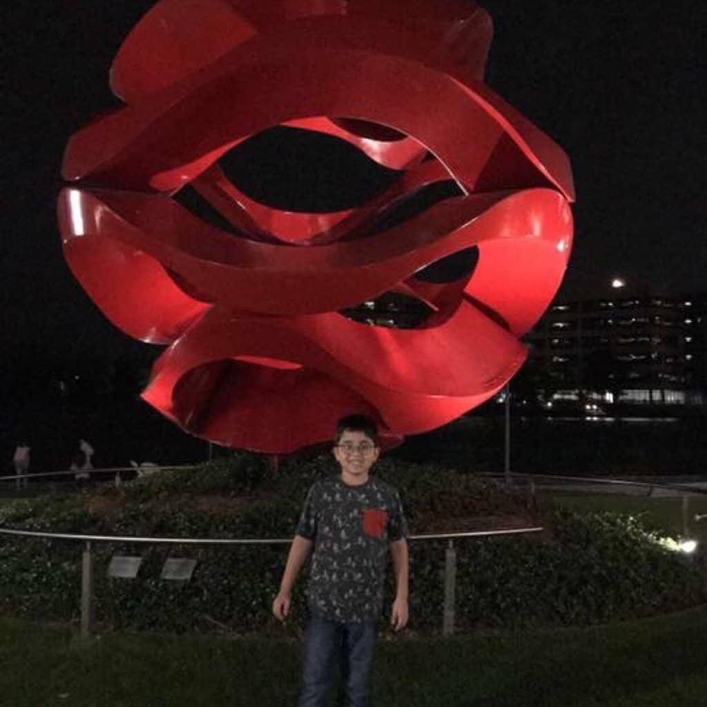 Dining and Entertainment Hub