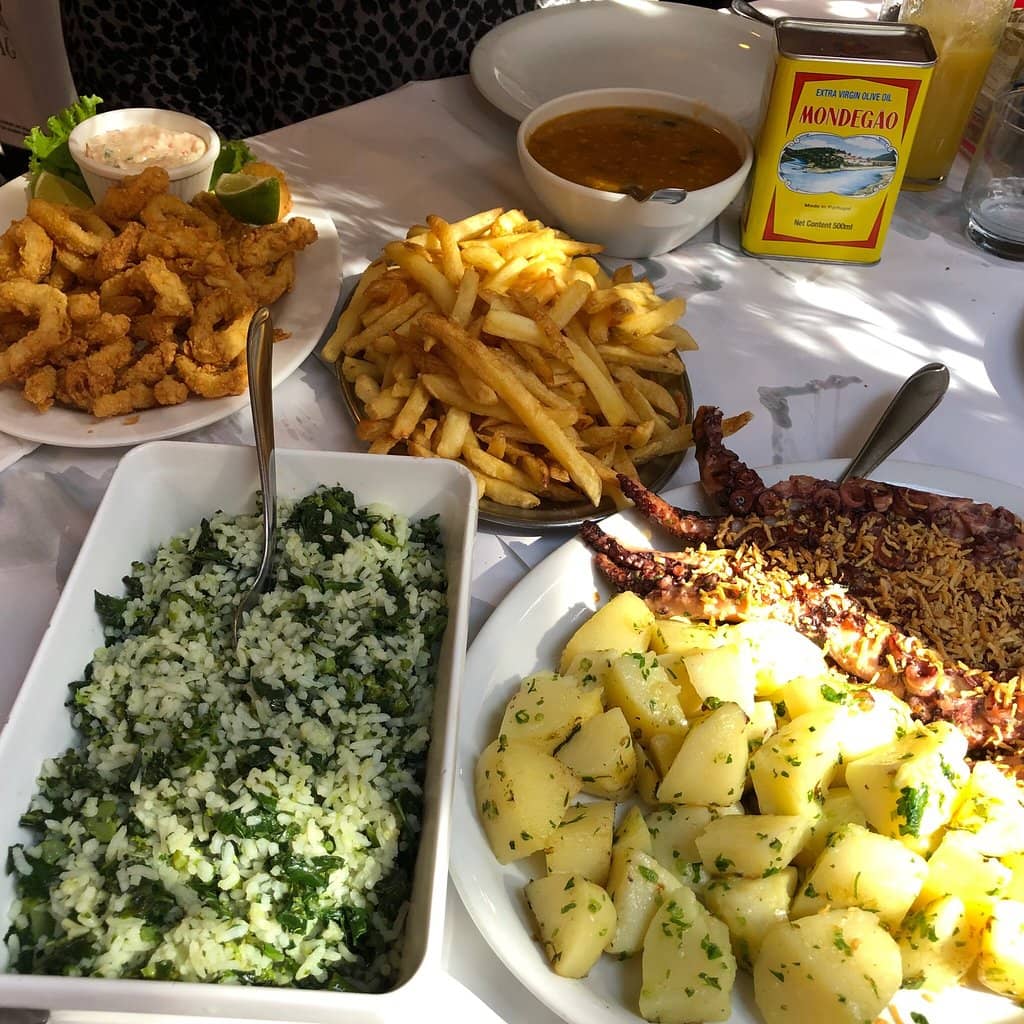 Cozy Atmosphere & Family Vibes