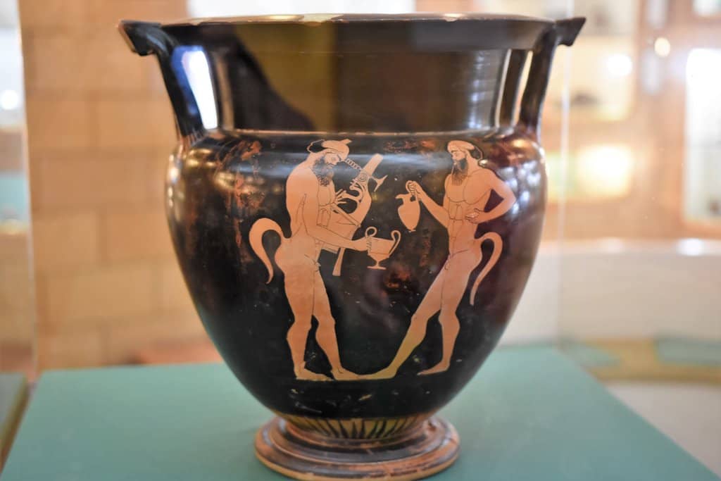 Well-Displayed Exhibits