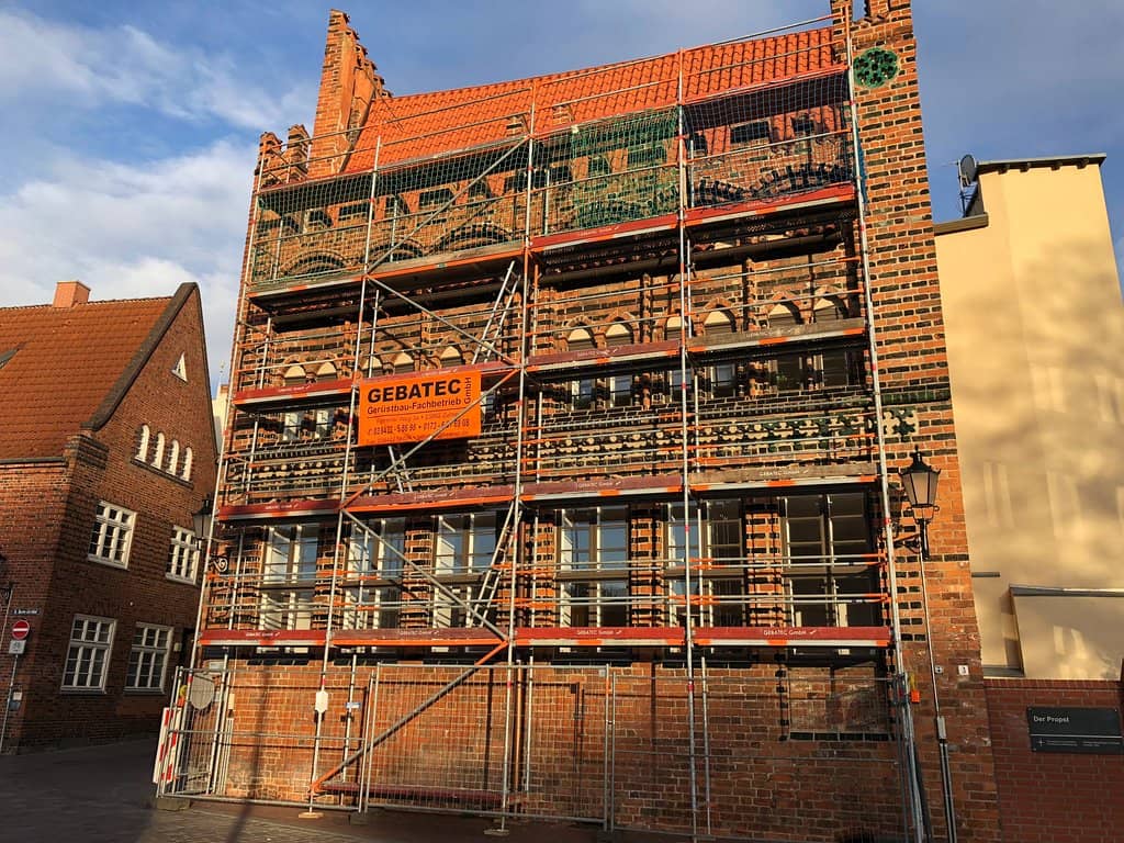 Juxtaposition with Church Ruins