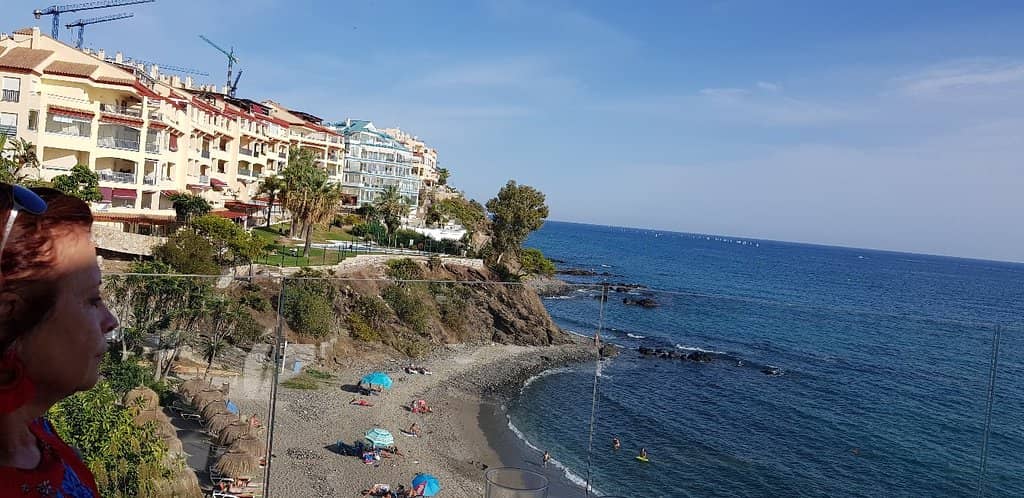 Yucas Restaurant & Bar