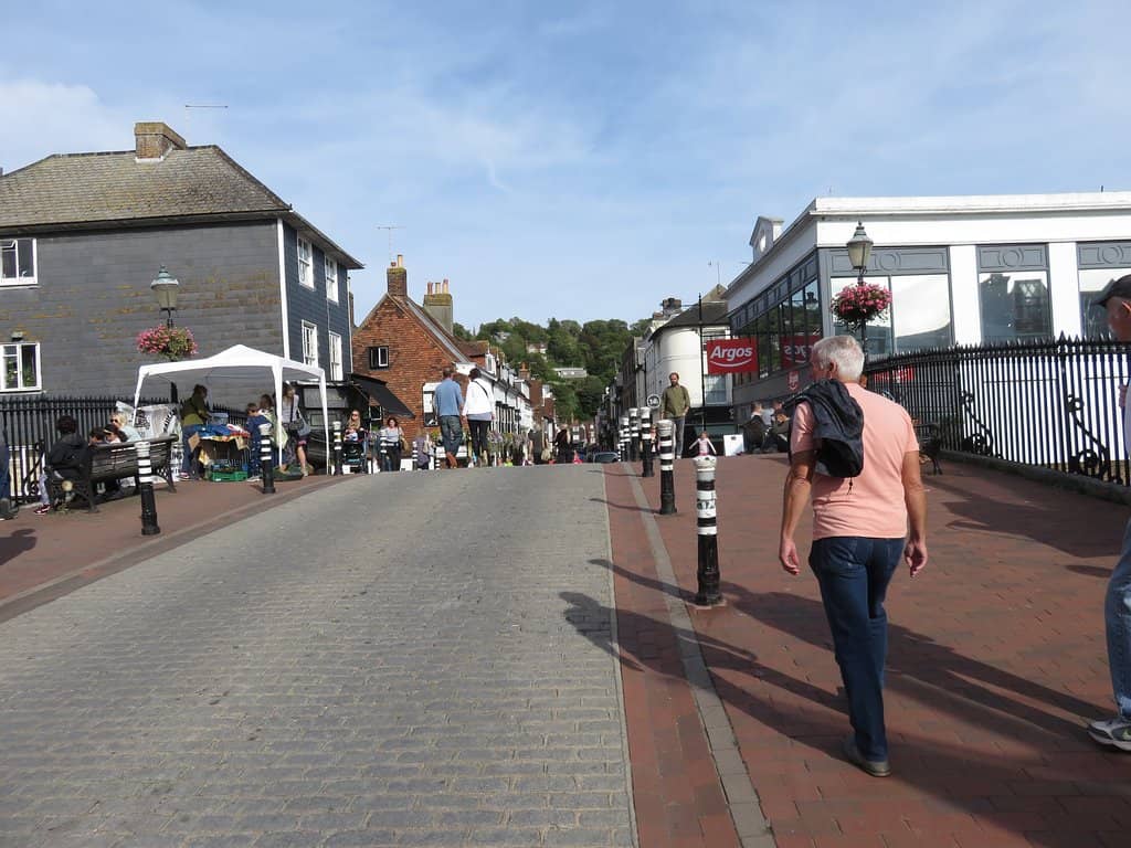 Cliffe Antiques Centre