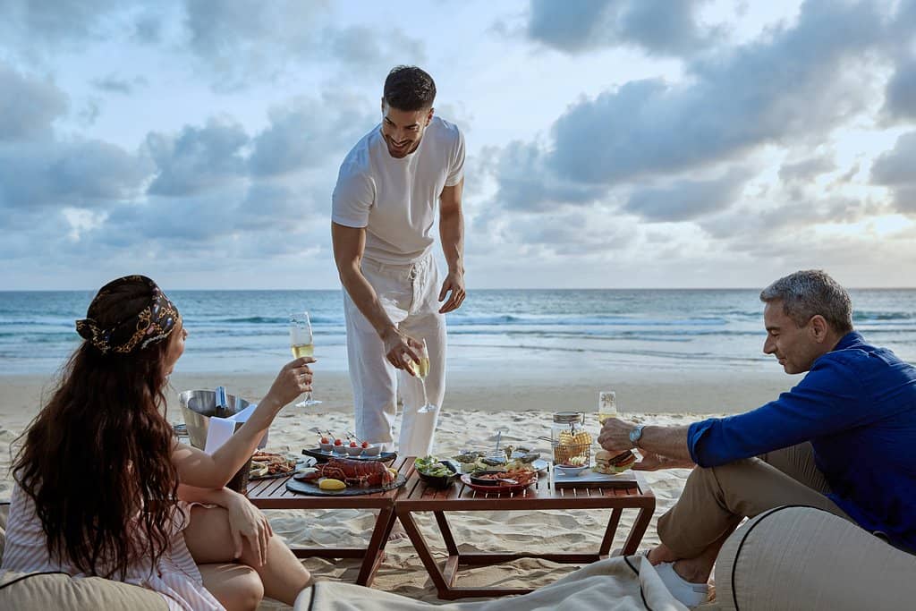 Exquisite Seafood & Cocktails