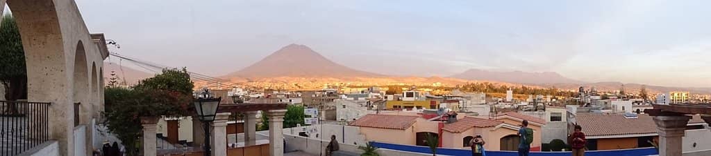Panoramic Volcano Views