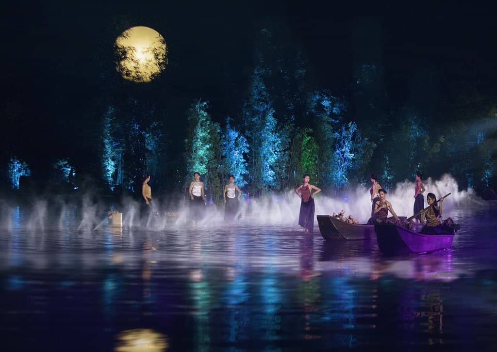 Country Market Ambiance