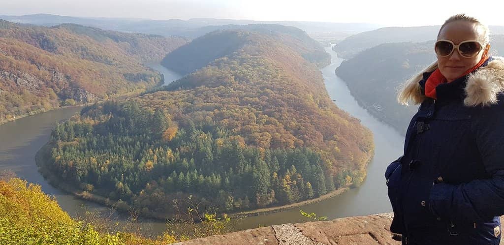 Interactive Nature Discovery