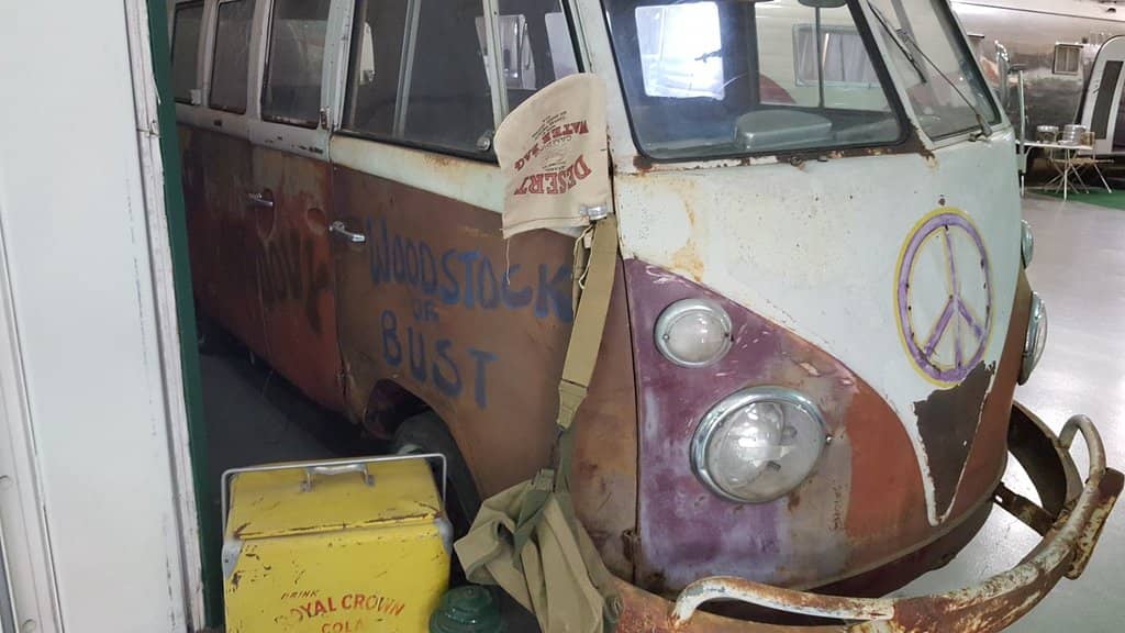 Classic Cars & Motorcycles