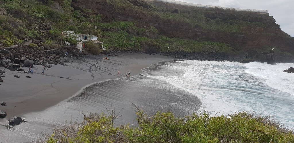 Spectacular Ocean Waves