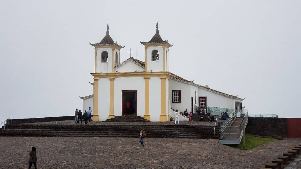 Panoramic Mountain Vistas