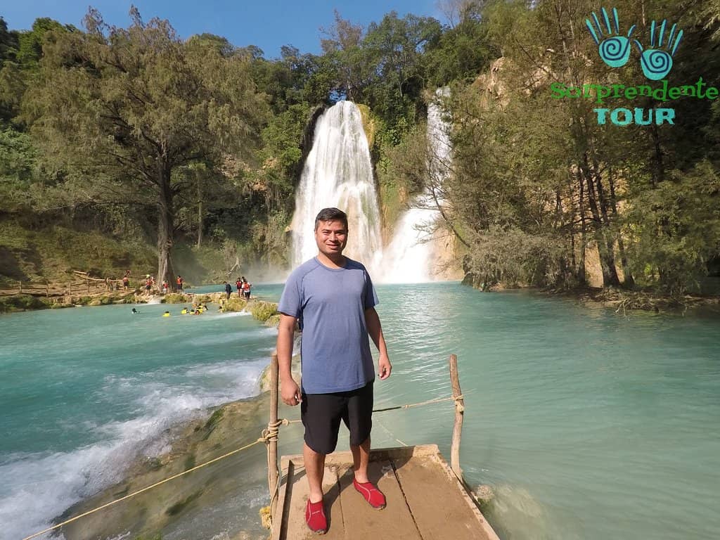 Turquoise Swimming Pools