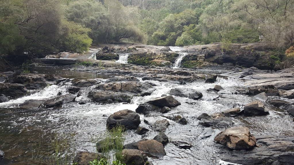 Cascades Waterfalls Stop