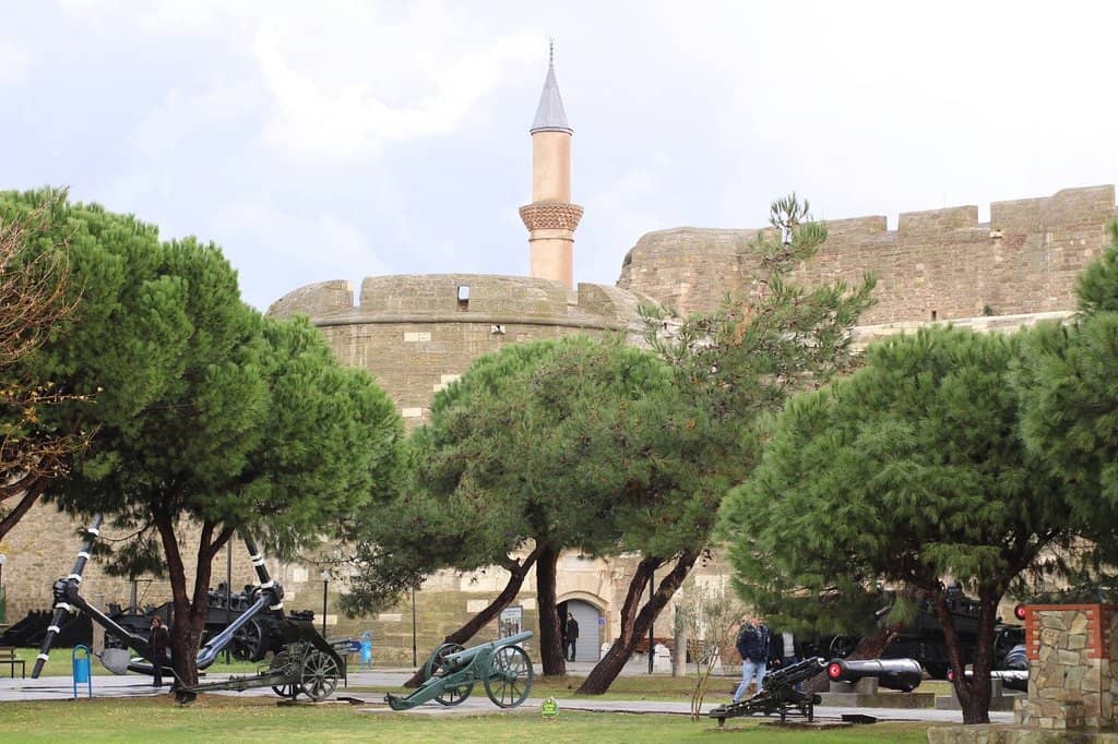 Cimenlik Castle