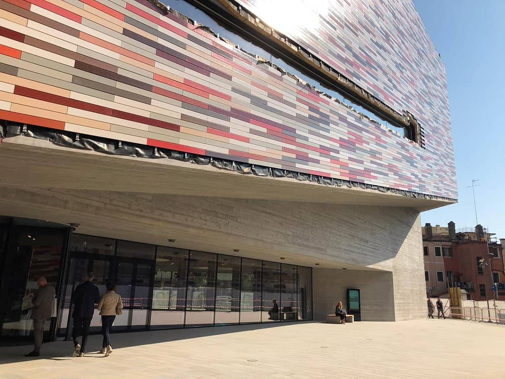 Banksy: Painting Walls Exhibition