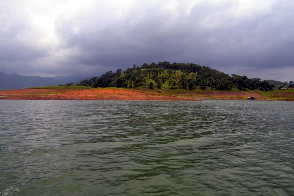 Serene Reservoir Views
