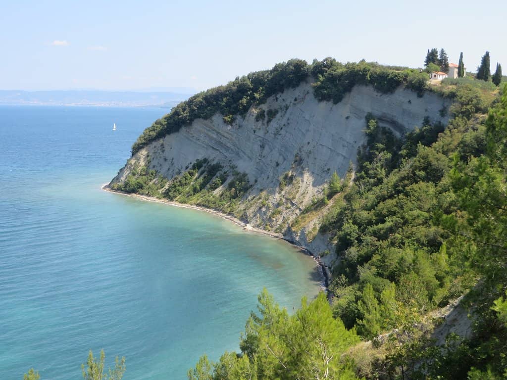 Moon Bay (Mesečev zaliv)
