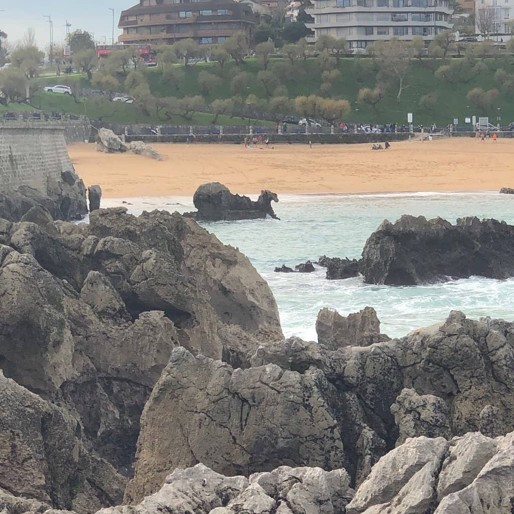 Sandy Shores and Ocean Breezes