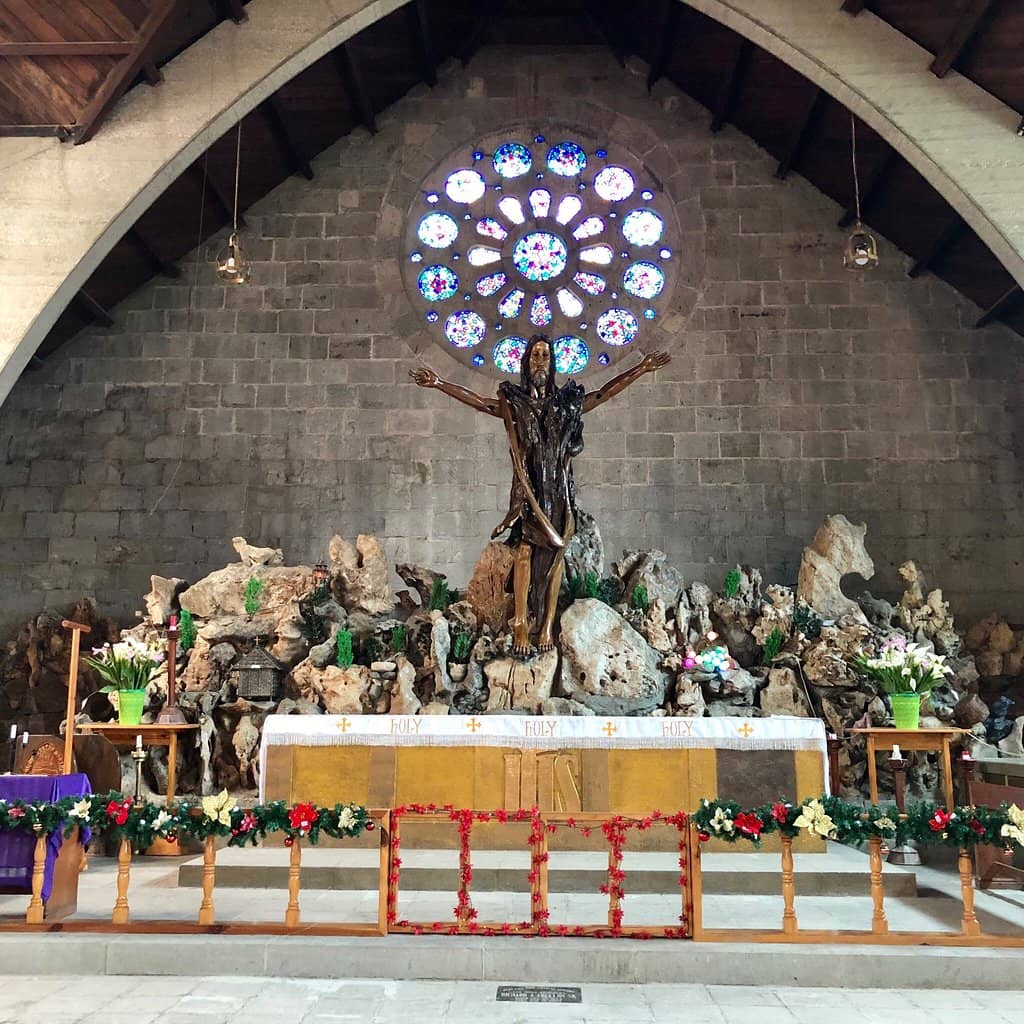 Echo Valley & Hanging Coffins