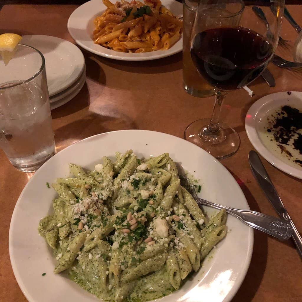 Cozy Bar for Culinary Inspiration