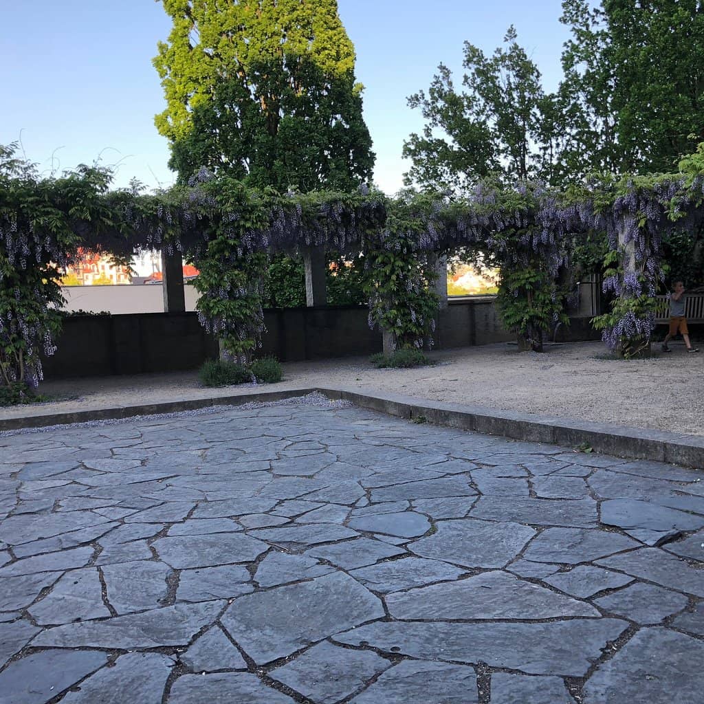 Open-Air Vibes