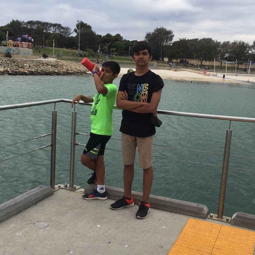 Shopping & Souvenirs