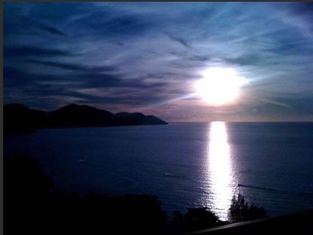 Soputan Mountain Views