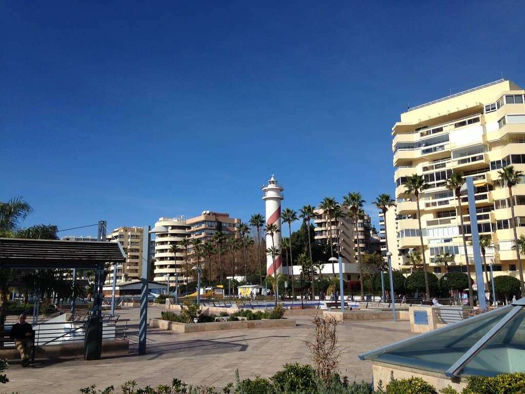 Scenic Boulevard