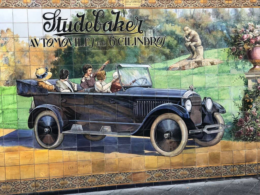 Guadalquivir Riverfront Stroll