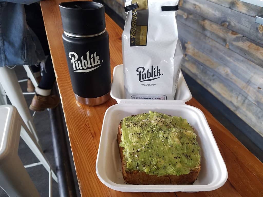 Work-Friendly Space with a View