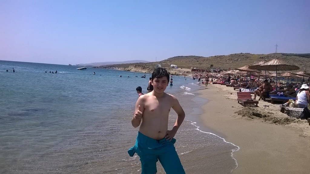 Expansive Sandy Shoreline