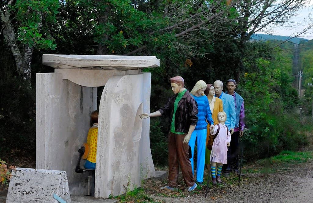 Pievasciata Village Art