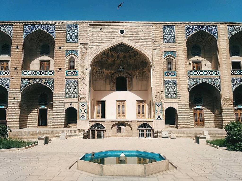 Ganjali Khan School (Madrasa)