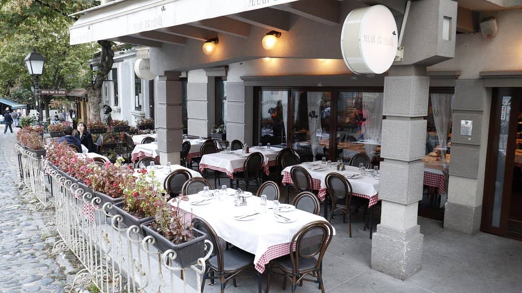 Traditional Kafanas