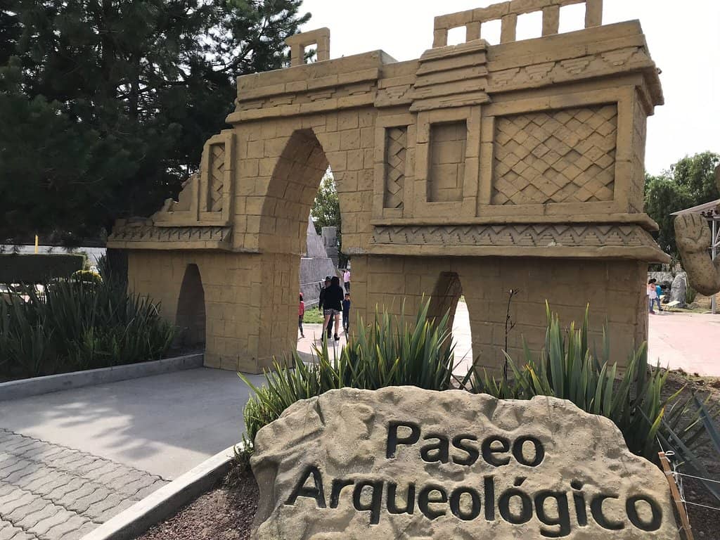 Robotics & Makerspace