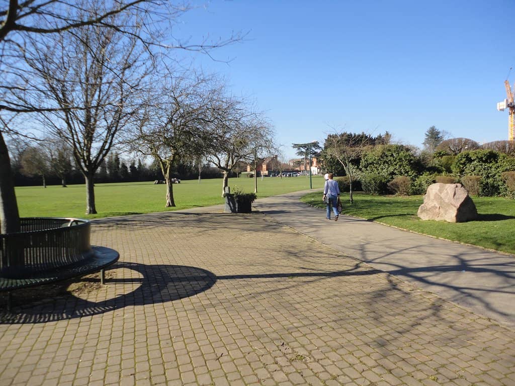 Green Spaces & Walking Paths