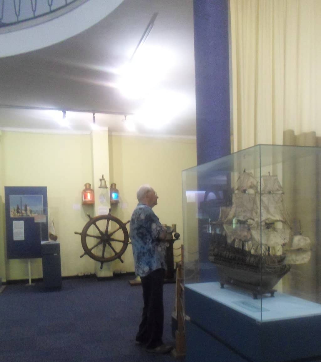 Reptile Park & Snake Shows