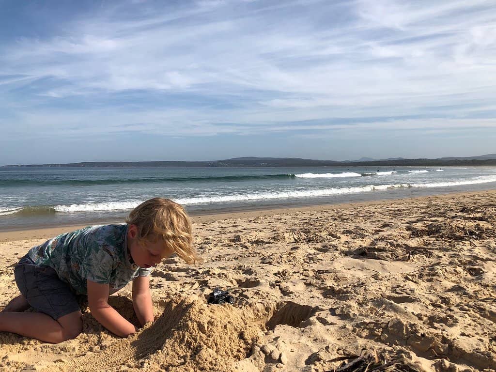 Bodyboarding Waves