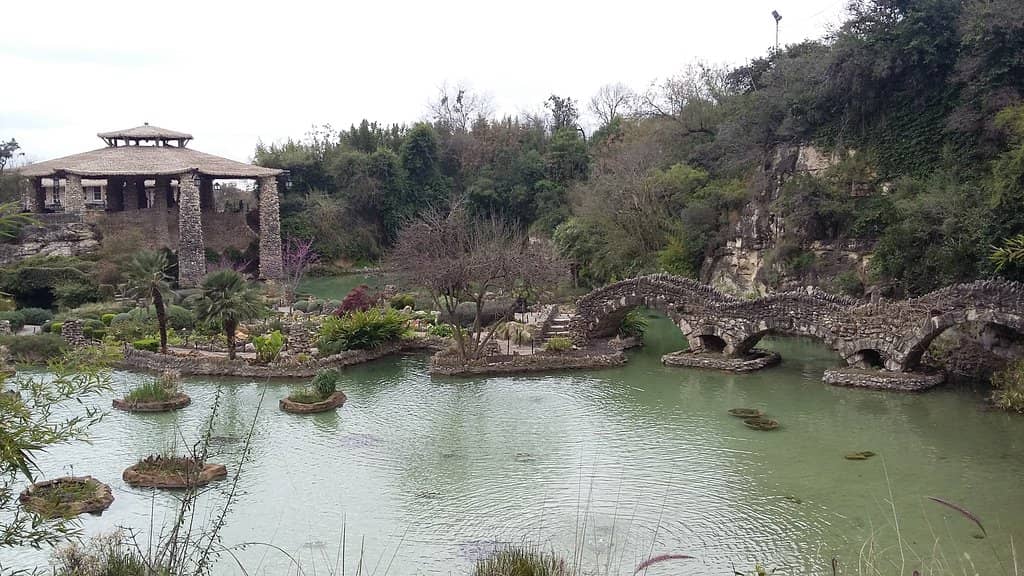 Winding Paths & Bridges